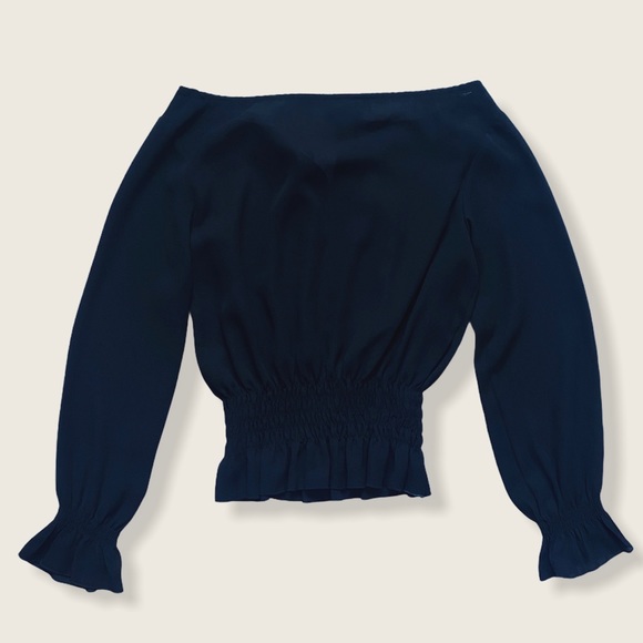 Notations Co. Black blouse with ruffle detailing - Picture 9 of 10